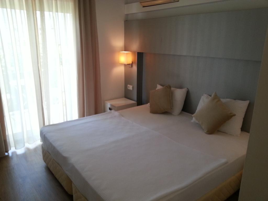 Villasaray Hotel & Villa Cesme Exterior photo