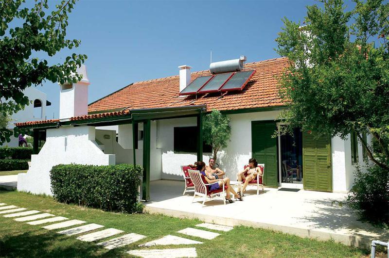 Villasaray Hotel & Villa Cesme Exterior photo